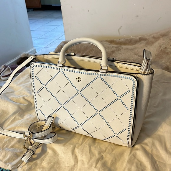 NWOT TORY BURCH ROBINSON CROSSHATCHED IVORY/BLUE LEATHER SATCHEL BAG - Picture 5 of 15